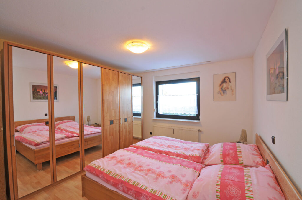 Schlafzimmer1